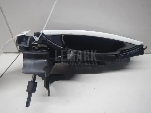 Ручка двери передней наружная правая для  BMW 2-serie F22/F23/F87 2013-2020