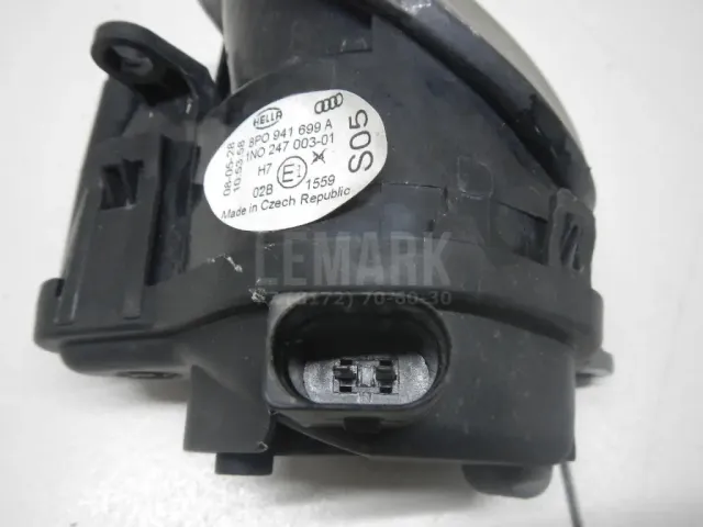 Фара противотуманная левая для  Chrysler Crossfire 2003-2008