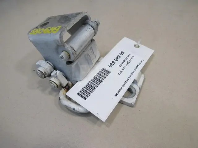 Петля двери задней правой нижняя для  BMW X5 F15/F85 2013-2018