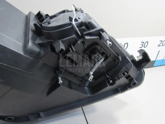 Фара левая для  DAF XF 105 2013