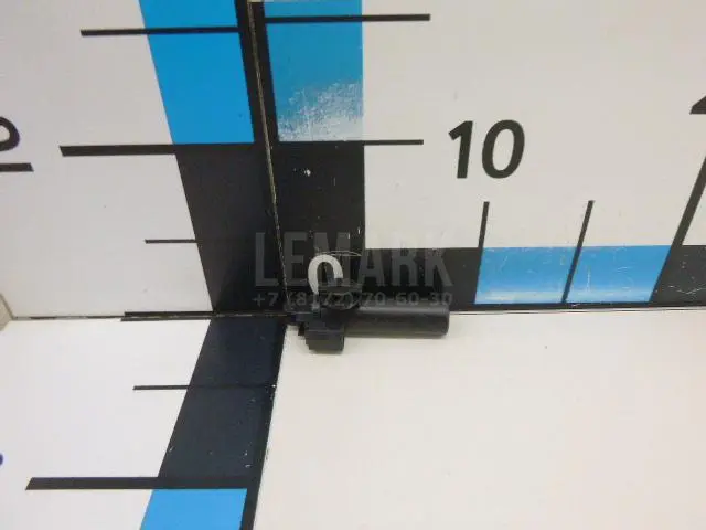 Демпфер бардачка
