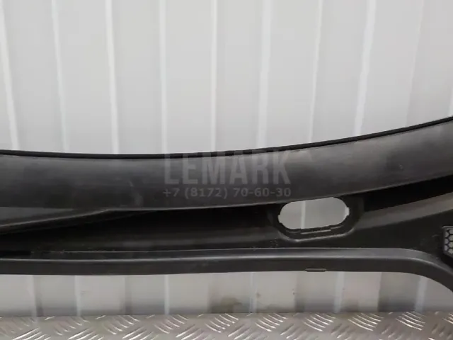 Решетка стеклооч. (планка под лобовое стекло) для  Ford Focus I 1998-2005