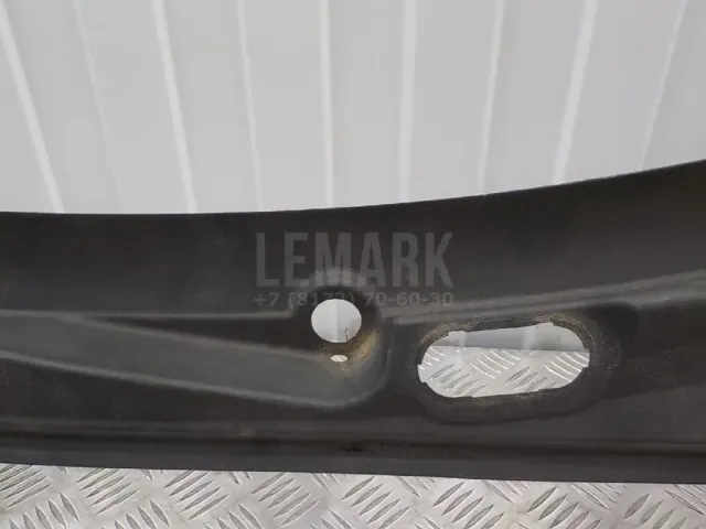 Решетка стеклооч. (планка под лобовое стекло) для  Ford Focus I 1998-2005