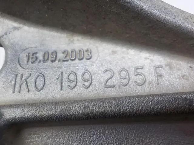 Кронштейн переднего рычага для  Chery Explore 06 2023