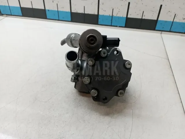 Насос гидроусилителя для  BMW 2-serie F22/F23/F87 2013-2020