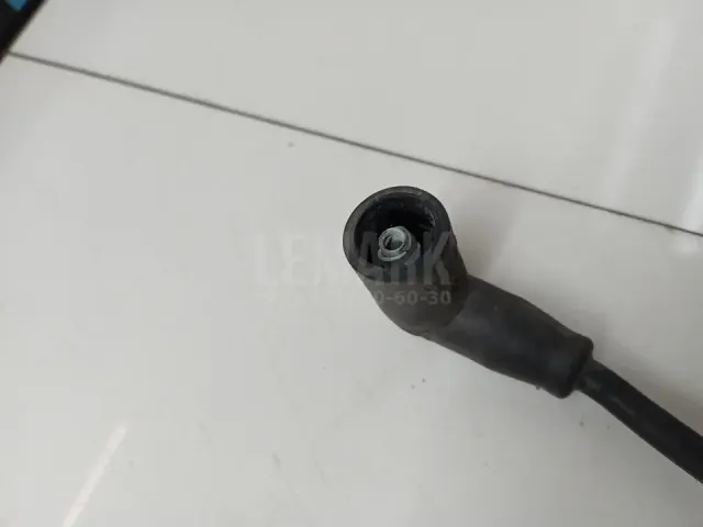 Провод высокого напряжения для  Chevrolet Express 2002