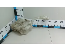 Бачок омывателя лобового стекла