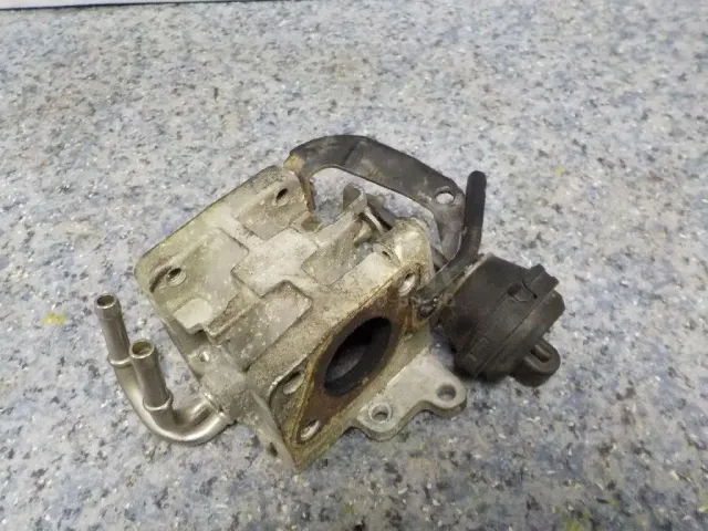 Заслонка воздушная для  Ford Focus I 1998-2005