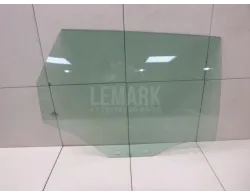 Стекло двери задней правой