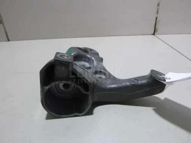 Кронштейн кондиционера для  Audi Allroad quattro 2006-2012