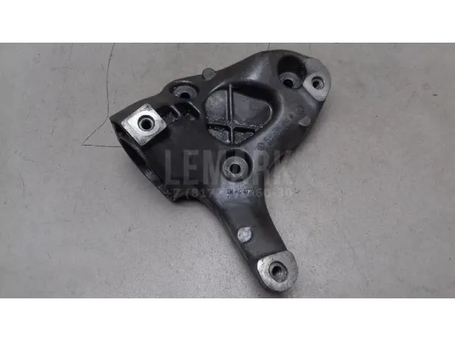 Кронштейн кондиционера для  BMW 3-serie F30/F31/F80 2011-2020