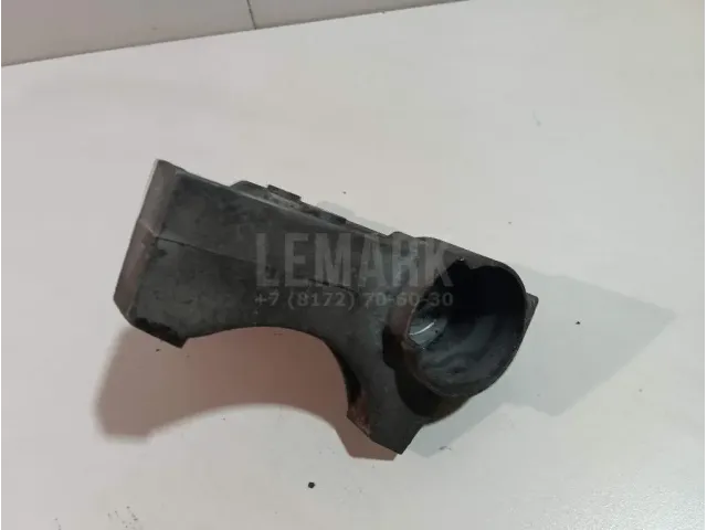 Кронштейн кондиционера для  Audi A3 [8PA] Sportback 2004-2013