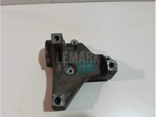 Кронштейн кондиционера для  Audi A3 [8PA] Sportback 2004-2013