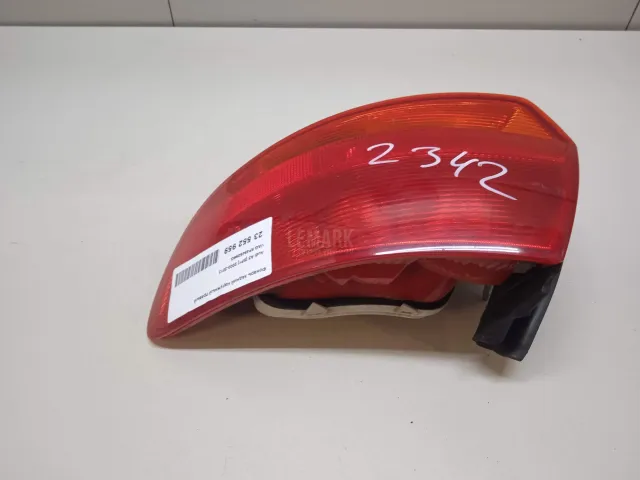 Фонарь задний наружный правый для  Chrysler Sebring/Dodge Stratus 2001-2007