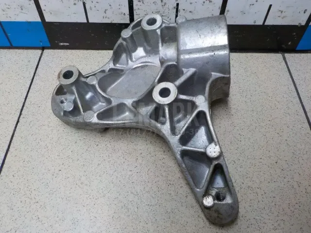 Кронштейн кондиционера для  Audi A3 (8L1) 1996-2003