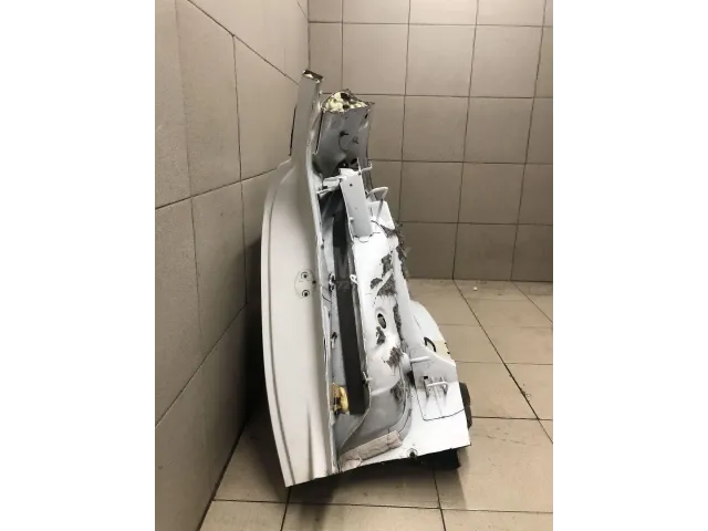 Крыло заднее правое