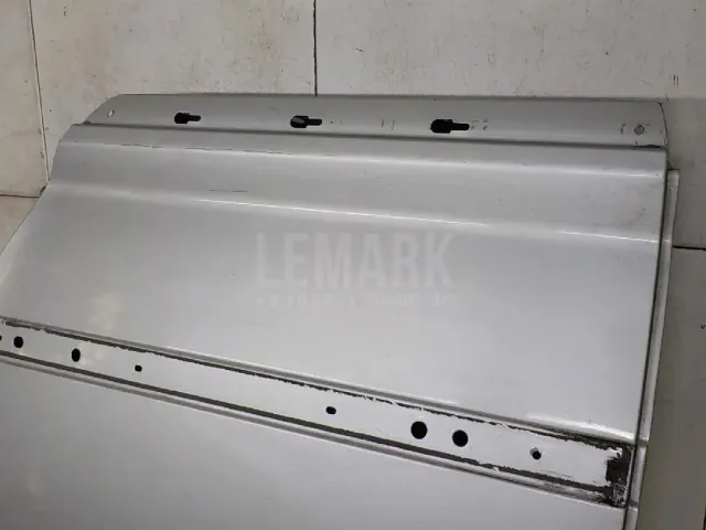 Дверь задняя левая