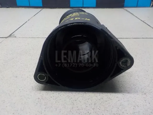 Фланец двигателя системы охлаждения для  BMW 5-serie F10/F11 2009-2016