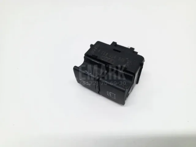 Кнопка открывания багажника для  Audi A3 [8PA] Sportback 2004-2013