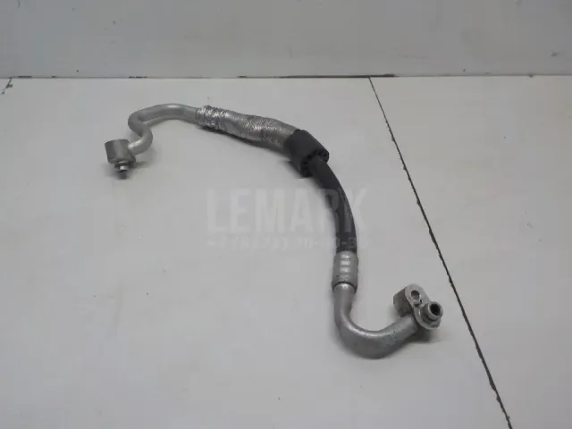 Трубка кондиционера для  Cadillac Escalade II 2000-2006