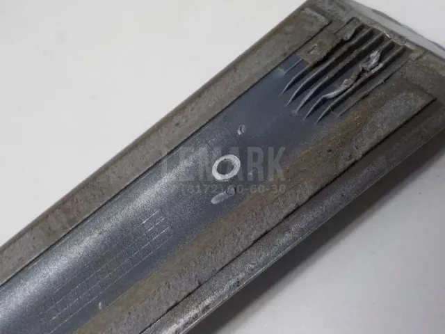 Молдинг передней правой двери для  Chevrolet Aveo (T250/T255) 2005-2011