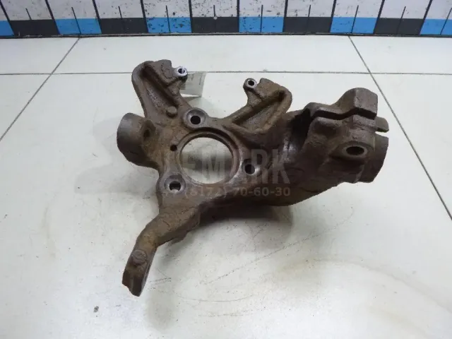 Кулак поворотный передний правый для  Audi A3 [8V] 2013-2020
