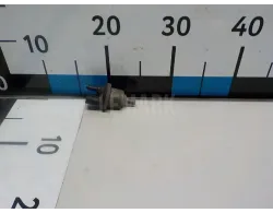 Клапан вакуумный