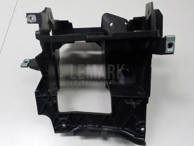 Корпус блока предохранителей для  Ford Kuga 2008-2012