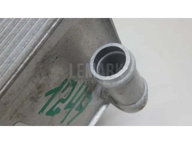 Кронштейн масляного фильтра для  Cadillac Escalade II 2000-2006