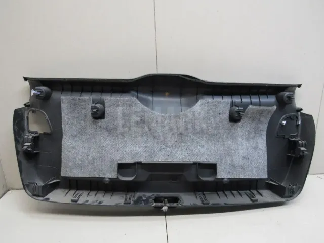 Обшивка двери багажника для  Audi A3 [8PA] Sportback 2004-2013