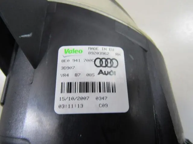 Фара противотуманная правая для  Audi R8 2007-2015