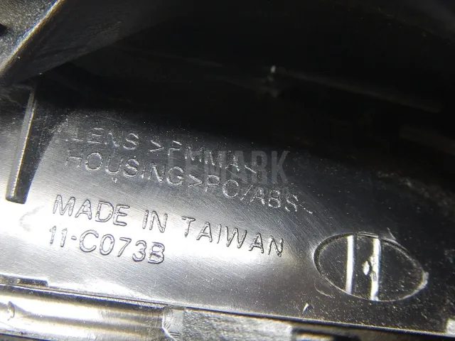 Фонарь задний правый для  Ford Mondeo I 1993-1996