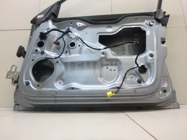Дверь передняя правая для  Audi TT(8N) 1998-2006