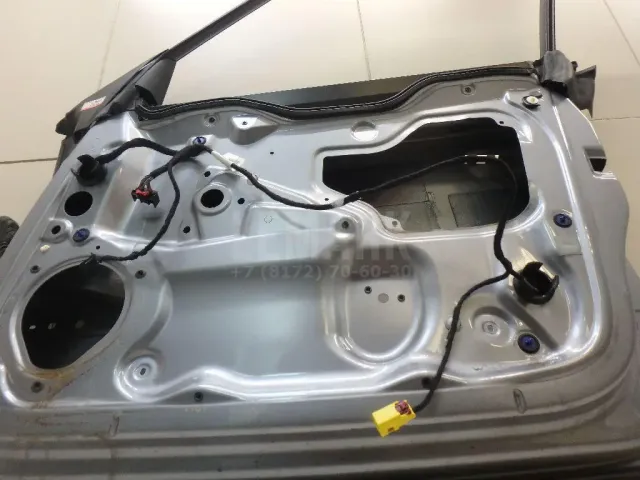 Дверь передняя правая для  Audi TT(8N) 1998-2006
