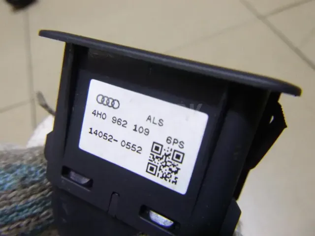 Кнопка многофункциональная для  Audi Q3 (F3N) Sportback 2019