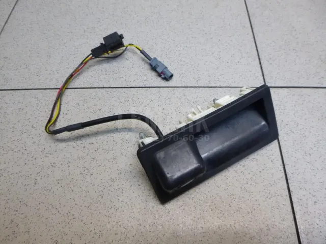 Кнопка открывания багажника для  Ford Kuga 2008-2012