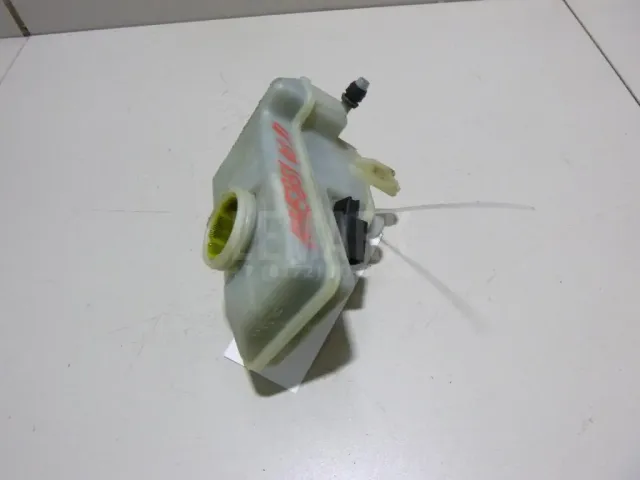 Бачок главного тормозного цилиндра для  Ford Fiesta 2001-2008