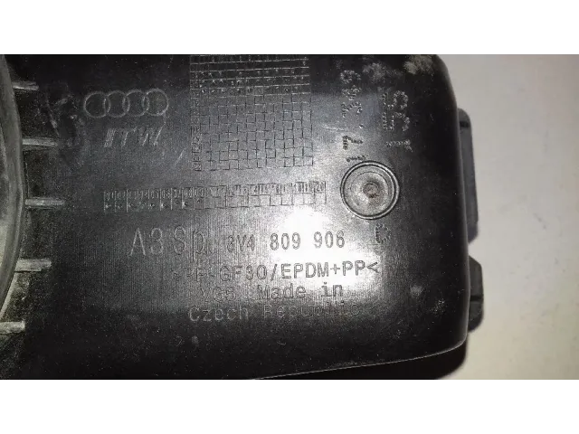 Ниша лючка бензобака для  Ford Kuga 2008-2012