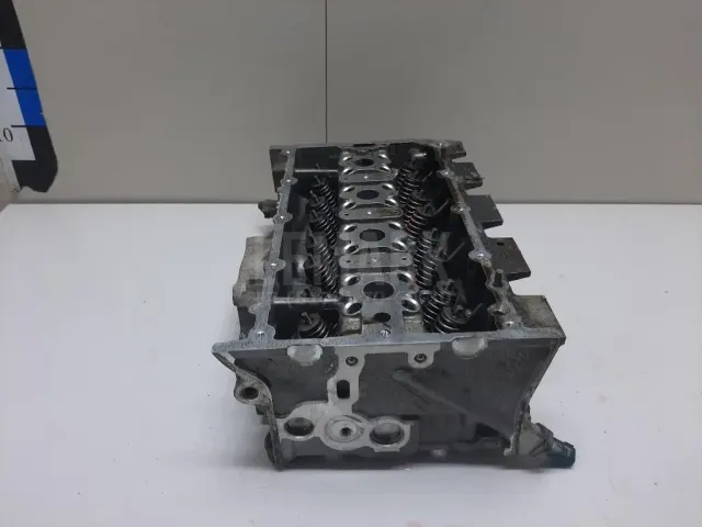 Головка блока для  Citroen Xsara Picasso 1999-2010