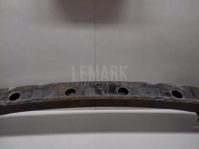 Усилитель заднего бампера