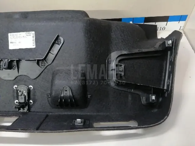Обшивка крышки багажника для  Chrysler Voyager/Caravan/Town&Country (RT) 2007-2020