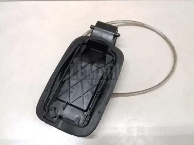 Ниша лючка бензобака для  Ford Kuga 2008-2012