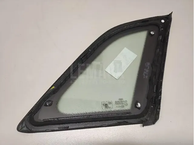 Стекло кузовное глухое левое для  Citroen C2 2003-2008