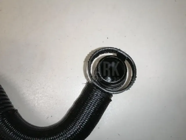 Трубка картерных газов