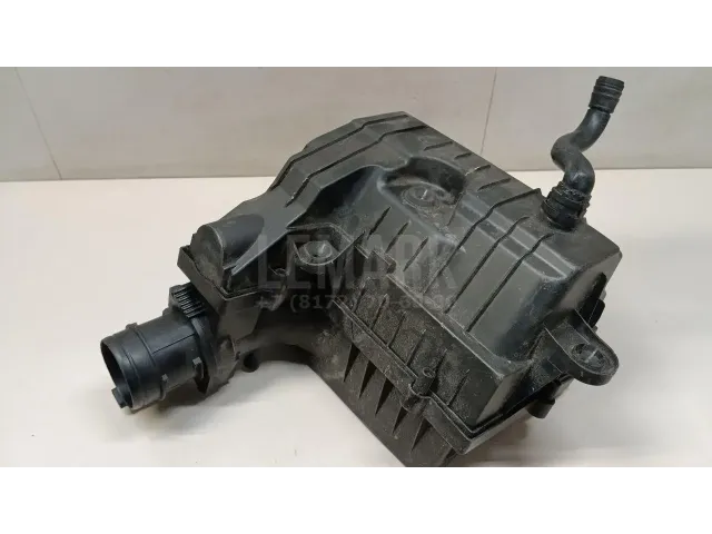 Корпус воздушного фильтра для  GM GMC SAVANA 2002