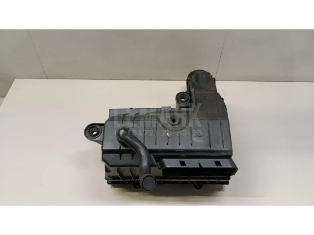 Корпус воздушного фильтра для  GM GMC SAVANA 2002