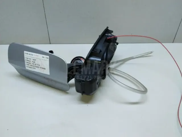 Ниша лючка бензобака для  Ford Kuga 2008-2012
