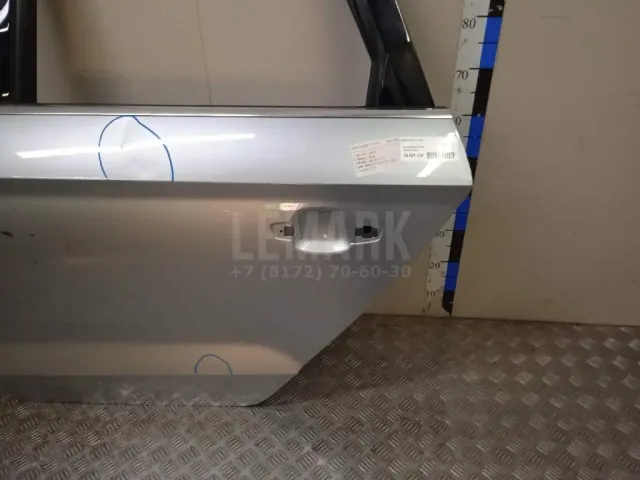 Дверь задняя левая