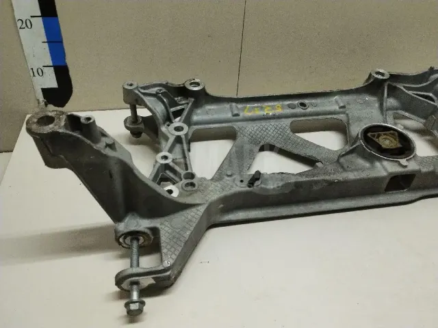 Балка подмоторная для  Ford Fiesta 2008-2019