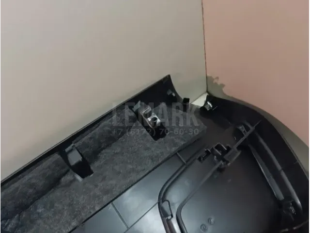Обшивка двери багажника для  Citroen Saxo 1996-1999